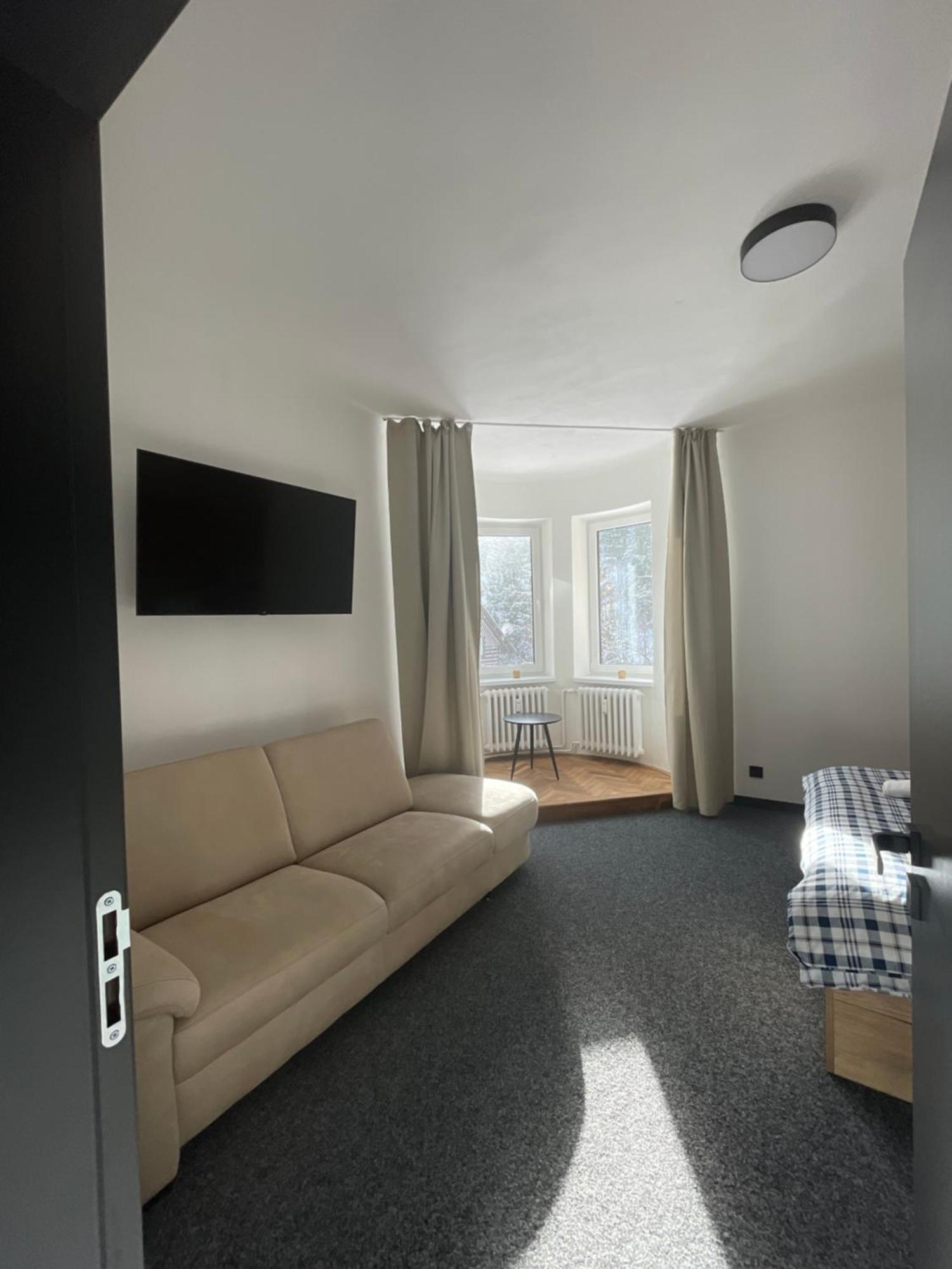Apartmany Svaty Mikulas Янске-Лазне Екстер'єр фото